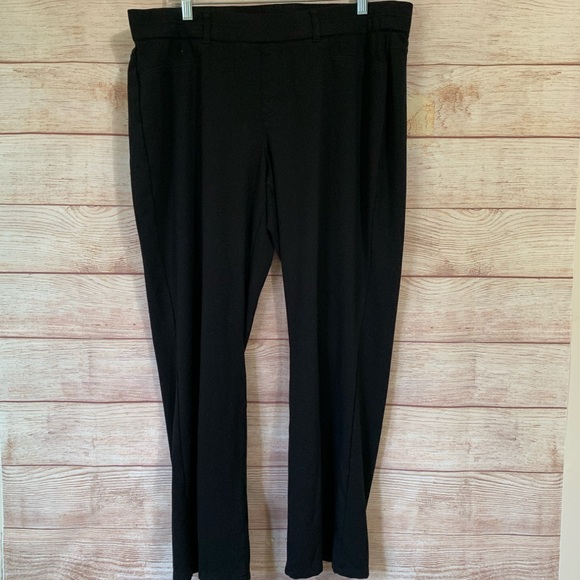 Maurices Pants - {Maurices}black stretchy pull on ponte pant